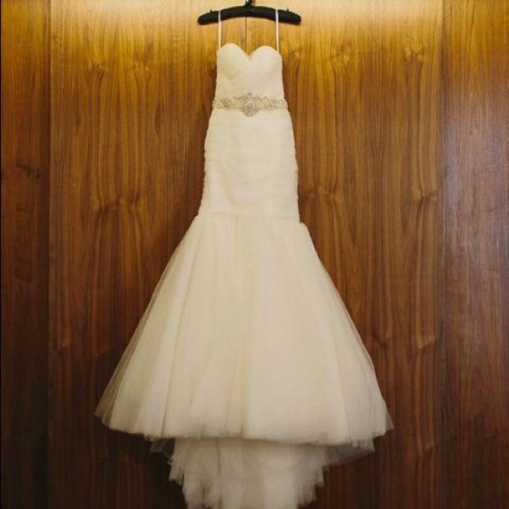 Kenneth Pool Charlize Bridal size 12/ size 8